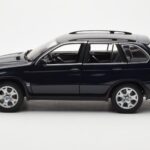 BMW X5 4.4i E53 Dark Blue Kyosho 1:18 08521DB Diecast - image 4 of 8