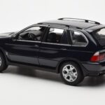 BMW X5 4.4i E53 Dark Blue Kyosho 1:18 08521DB Diecast - image 7 of 8