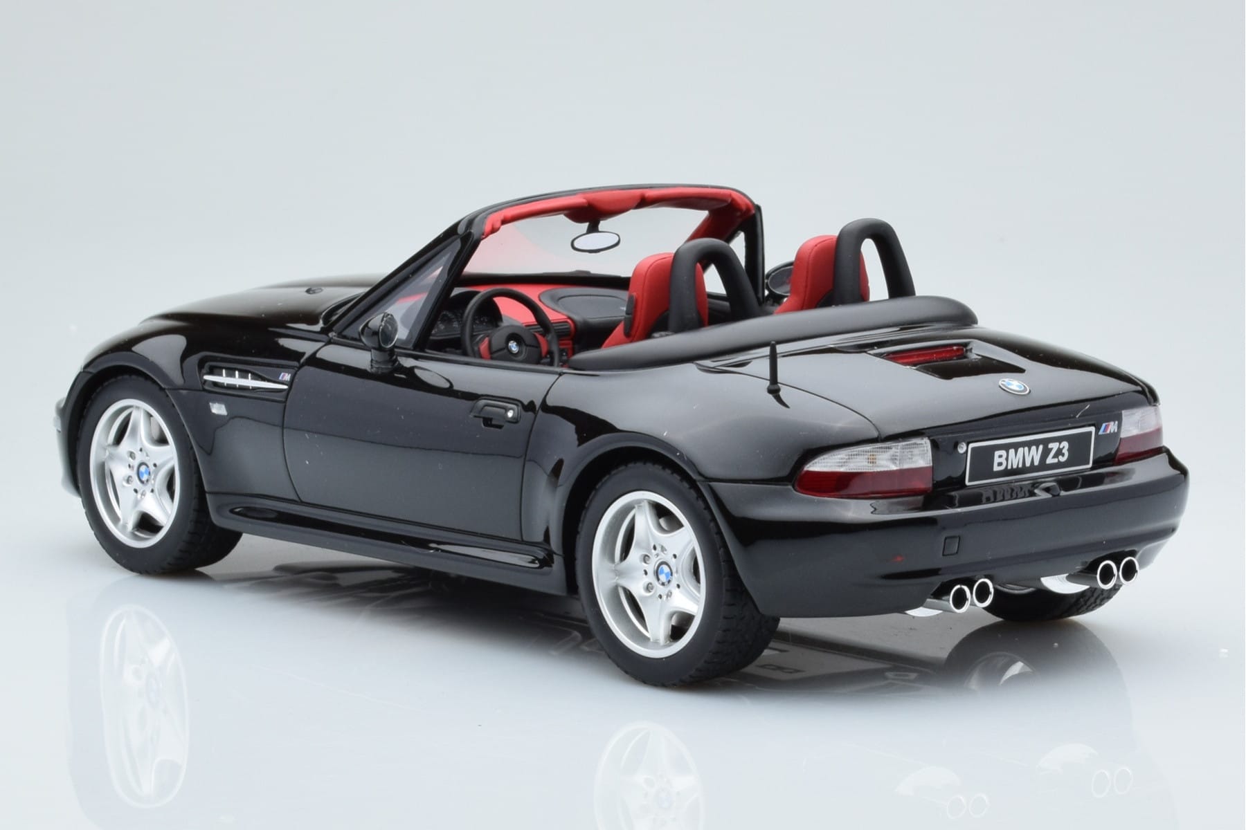 BMW Z3 M E36/7 Roadster Black Otto 1:18 OT1016 Resin - image 4 of 5