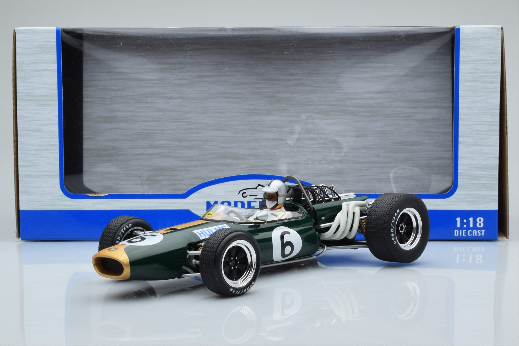 Brabham BT20 Repco #6 D. Hulme British GP 1966 MCG 1:18 MCG18609F Diecast - image 6 of 6