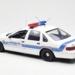 Chevrolet Caprice Sebring Police UT Models 1:18 21029 Diecast - image 5 of 6