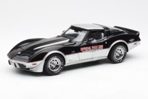 Chevrolet Corvette C3 Pace Car Indianapolis 500 1978 UT Models 1:18 21070 Diecast