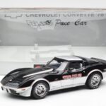 Chevrolet Corvette C3 Pace Car Indianapolis 500 1978 UT Models 1:18 21070 Diecast - image 6 of 6