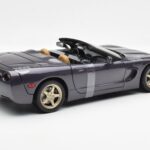 Chevrolet Corvette C5 Convertible Purple Pearl Metallic UT Models 1:18 21010 Diecast - image 2 of 6