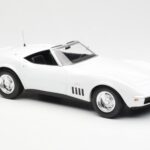 Chevrolet Corvette C3 Convertible Can-Am White Norev 1:18 189038 Diecast - image 4 of 6