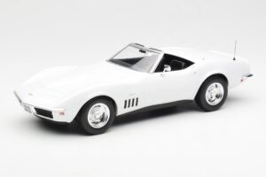 Chevrolet Corvette C3 Convertible Can-Am White Norev 1:18 189038 Diecast