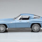 Chevrolet Corvette C2 Sting Ray Blue Norev 1:18 189050 Diecast - image 3 of 6