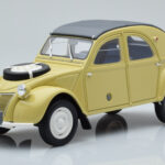 Citroen 2CV Sahara Yellow Otto 1:18 OT1027 Resin