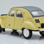 Citroen 2CV Sahara Yellow Otto 1:18 OT1027 Resin - image 5 of 6
