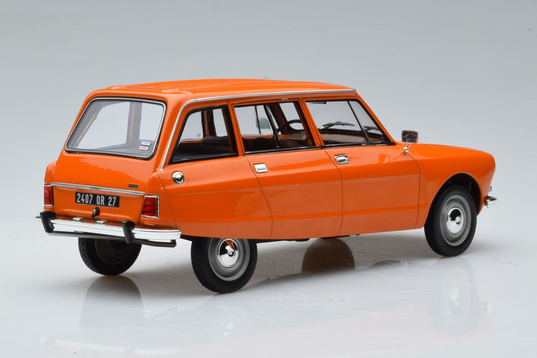 Citroen Ami 8 Break Tenere Orange Norev 1:18 181674 Diecast - image 3 of 7
