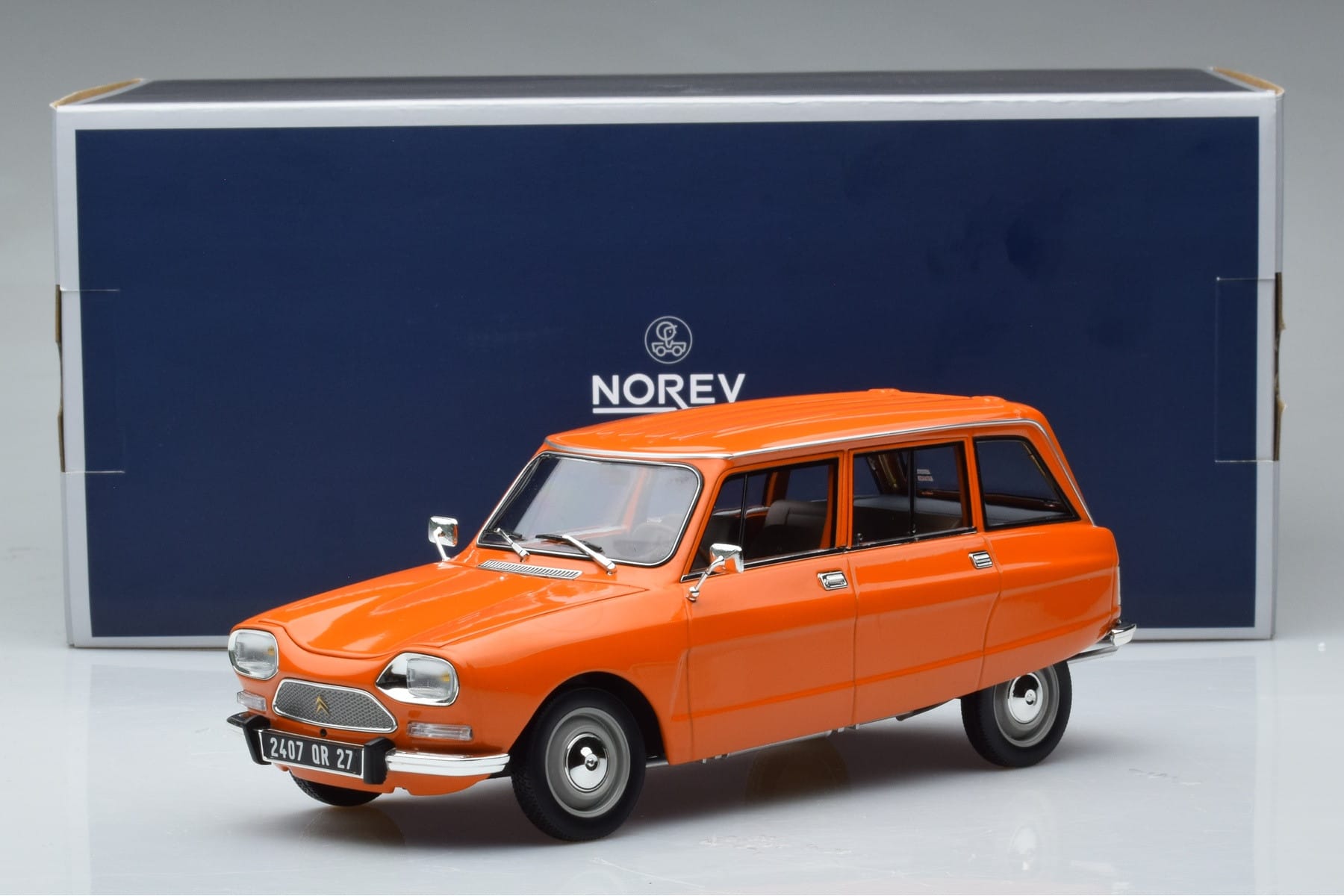 Citroen Ami 8 Break Tenere Orange Norev 1:18 181674 Diecast - image 7 of 7