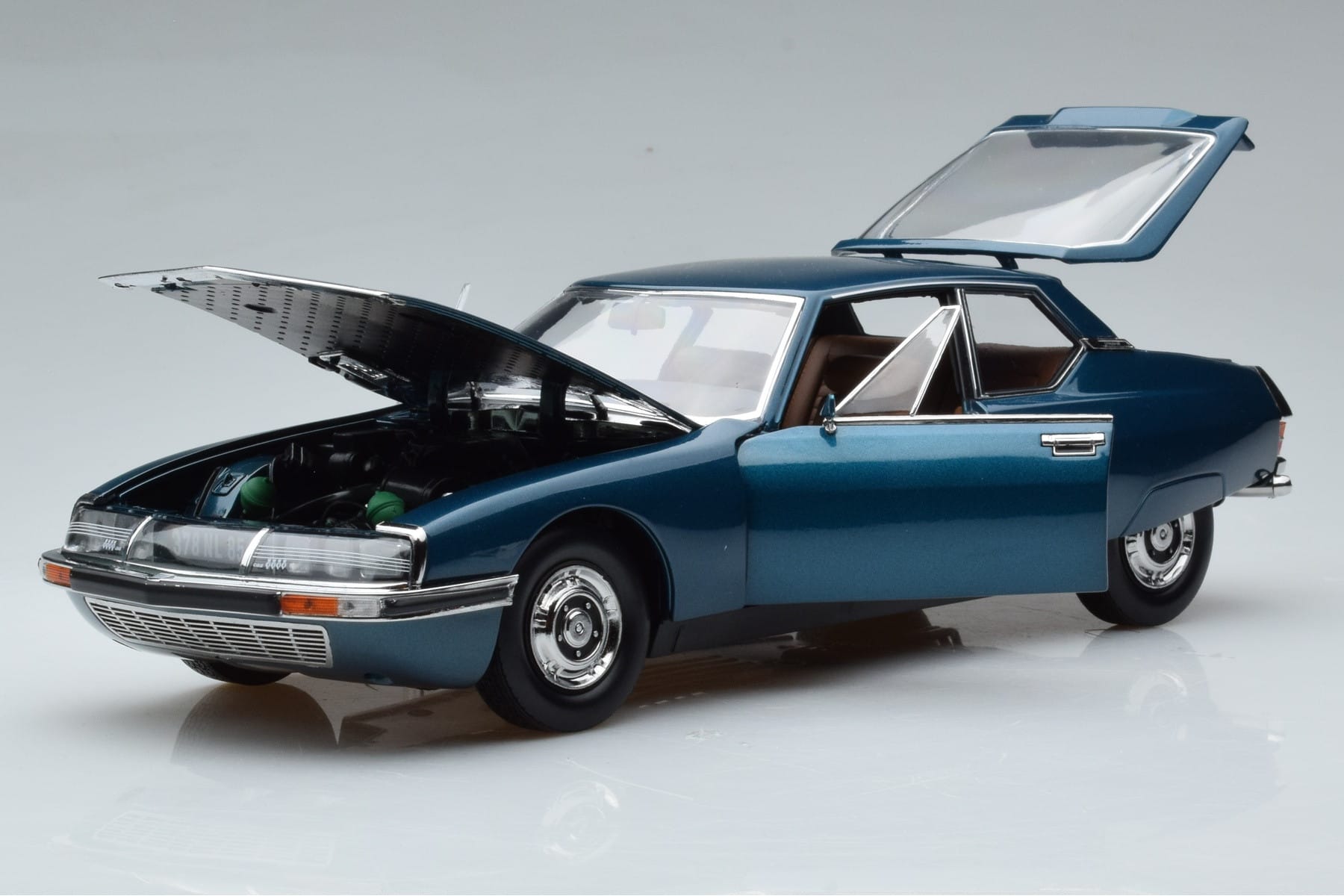 Citroen SM Tropiques Green Norev 1:18 181733 Diecast - image 2 of 8