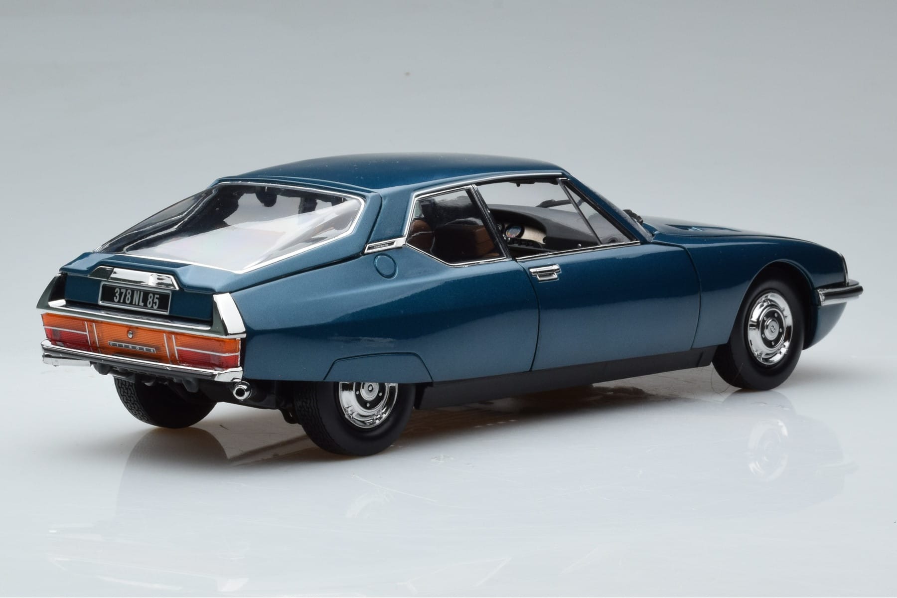Citroen SM Tropiques Green Norev 1:18 181733 Diecast - image 3 of 8