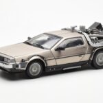 DeLorean DMC-12 Time Machine Back to the Future Silver Sun Star 1:18 2711 Diecast