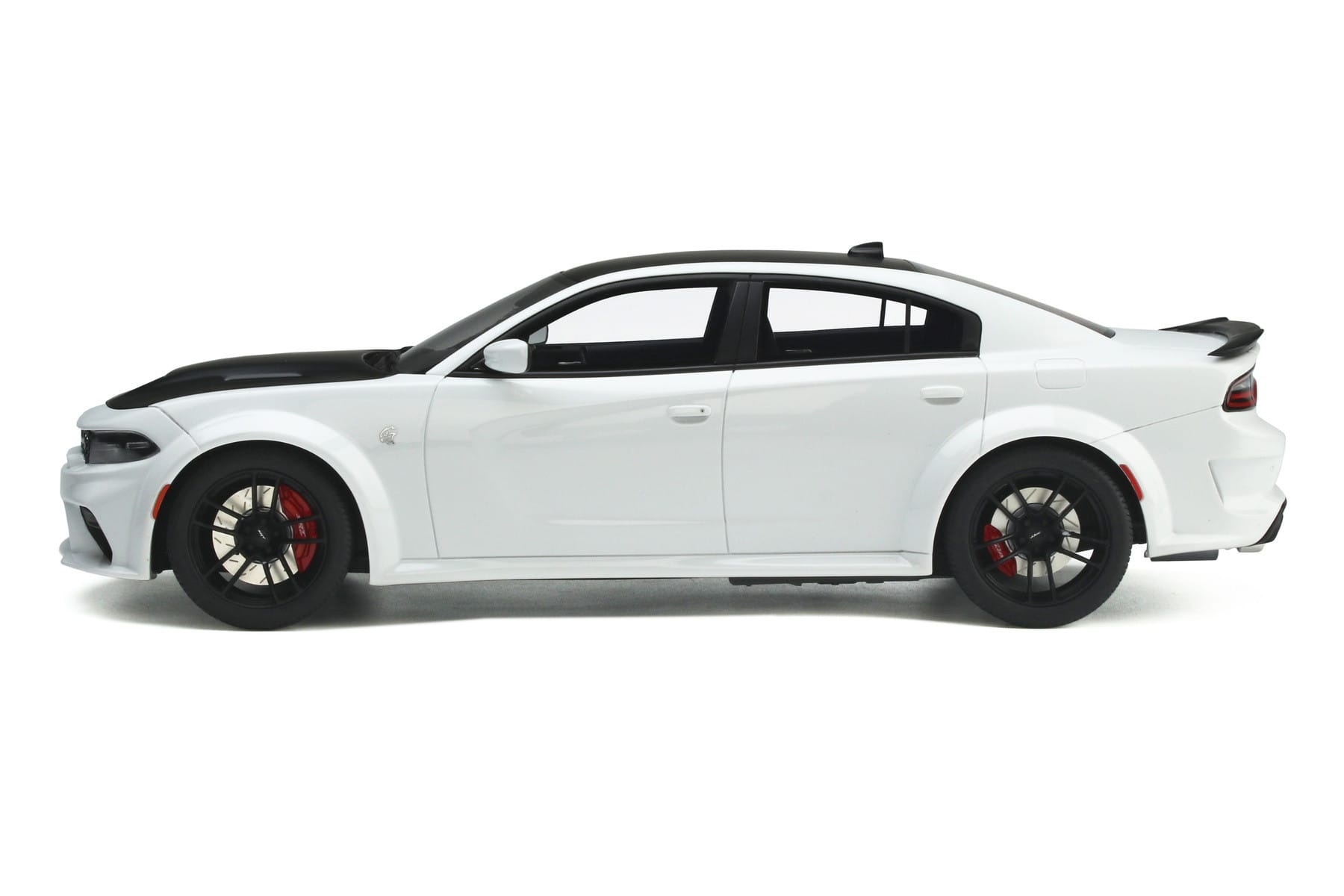 Dodge Charger SRT Hellcat Redeye GT Spirit 1:18 GT357 Resin - image 3 of 5