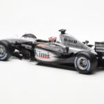 McLaren MP4/17D #6 K. Raikkonen F1 2003 Hot Wheels 1:18 B1650 Diecast - image 4 of 6