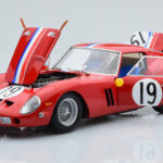 Ferrari 250 GTO #19 24 Hours of Le Mans 1962 Kyosho 1:18 08438A Diecast - image 2 of 10
