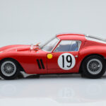 Ferrari 250 GTO #19 24 Hours of Le Mans 1962 Kyosho 1:18 08438A Diecast - image 4 of 10