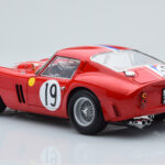 Ferrari 250 GTO #19 24 Hours of Le Mans 1962 Kyosho 1:18 08438A Diecast - image 7 of 10