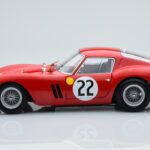 Ferrari 250 GTO #22 24 Hours of Le Mans 1962 Kyosho 1:18 08438B Diecast - image 4 of 10