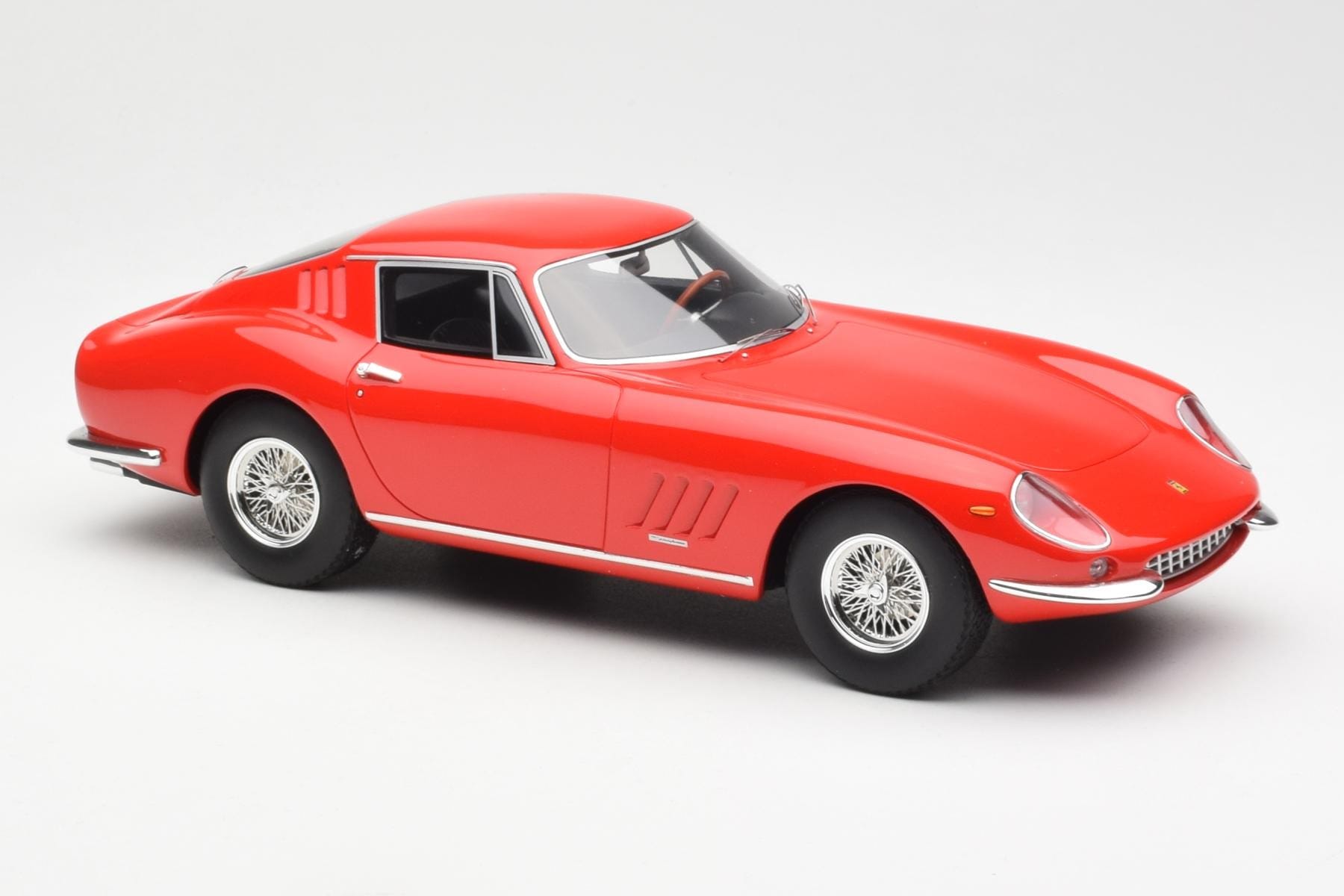 Ferrari 275 GTB Red CMR 1:18 CMR033 Diecast - image 4 of 6