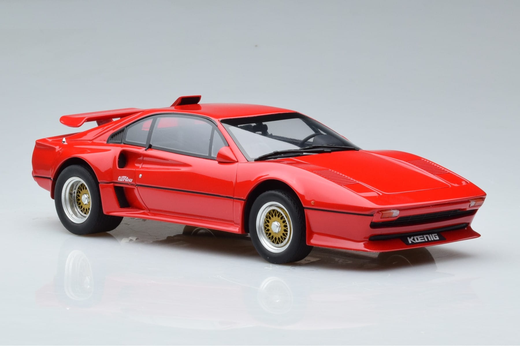 Ferrari 308 Koenig Specials Red GT Spirit 1:18 GT281 Resin - image 4 of 6