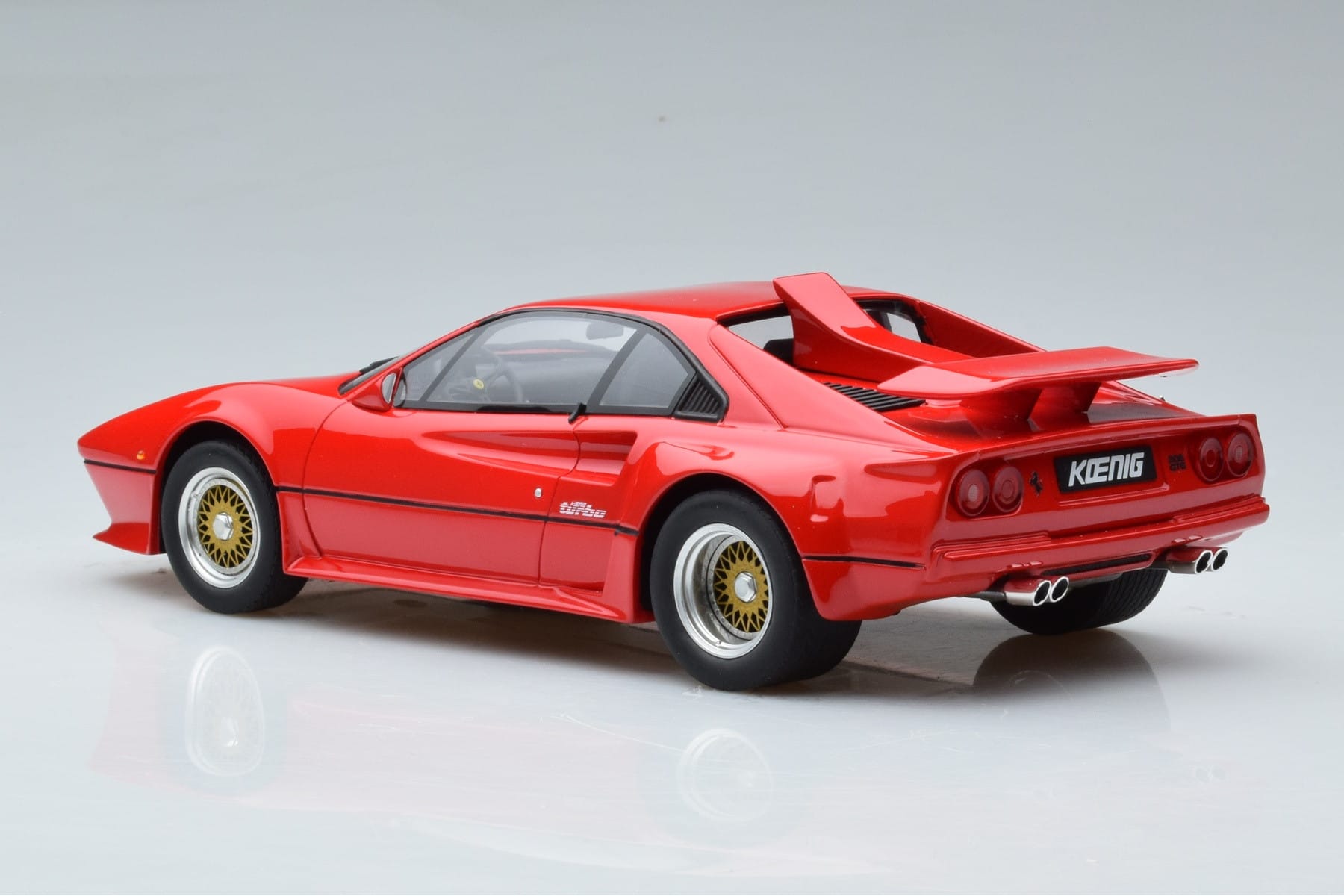 Ferrari 308 Koenig Specials Red GT Spirit 1:18 GT281 Resin - image 5 of 6