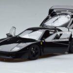 Ferrari F40 Lightweight Black Kyosho 1:18 08412BK Diecast - image 2 of 12
