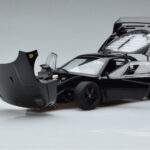 Ferrari F40 Lightweight Black Kyosho 1:18 08412BK Diecast - image 9 of 12