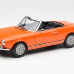 Fiat 124 BS Orange Sun Star 1:18 4906 Diecast