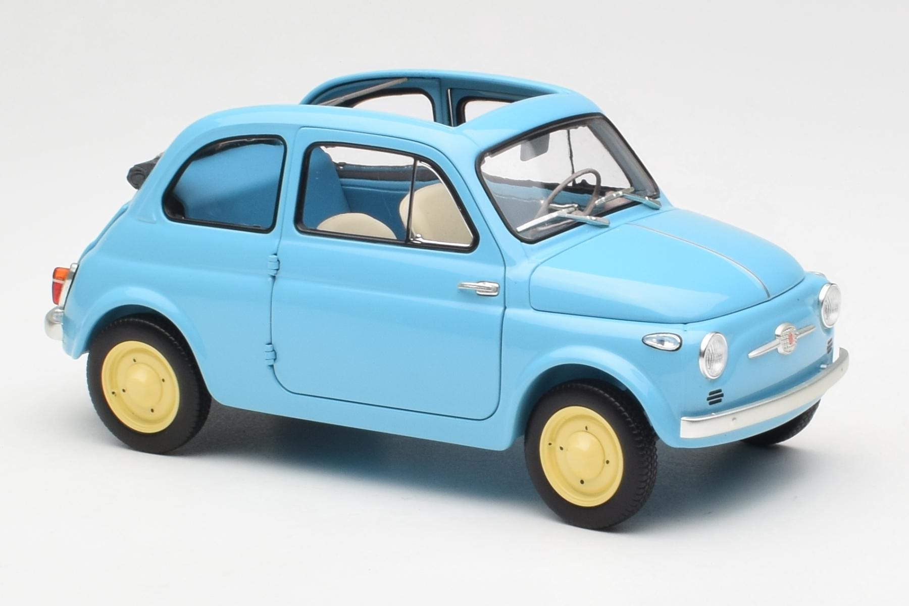 Fiat Nuova 500 Celeste Blue Kyosho 1:18 08966LB Diecast - image 6 of 8
