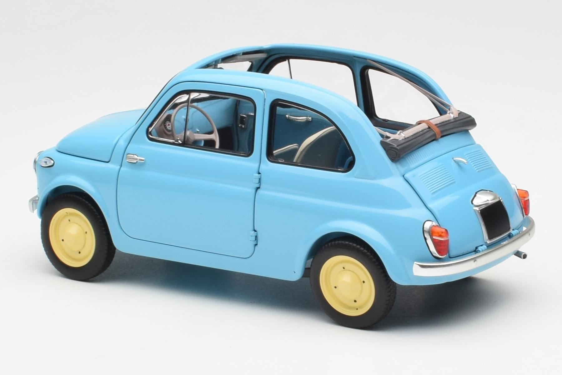 Fiat Nuova 500 Celeste Blue Kyosho 1:18 08966LB Diecast - image 7 of 8