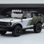 Ford Bronco RTR Iconic Silver GT Spirit 1:18 GT404 Resin - image 6 of 6