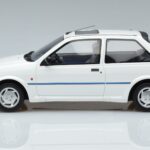 Ford Fiesta Mk3 XR2i Otto 1:18 OT967 Resin - image 3 of 6