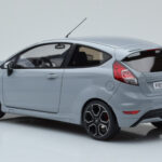 Ford Fiesta ST2000 Grey Otto 1:18 OT985 Resin - image 5 of 6