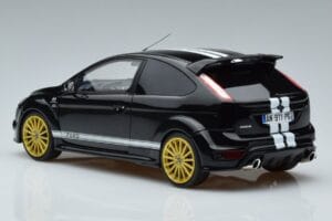 Ford Focus Mk2 RS Le Mans Black Otto 1:18 OT1008 Resin - image 5 of 6