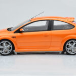 Ford Focus Mk2 ST 2.5 Electric Orange Otto 1:18 OT961 Resin - image 3 of 6