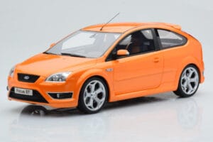 Ford Focus Mk2 ST 2.5 Electric Orange Otto 1:18 OT961 Resin