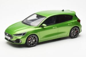 Ford Focus Mk5 ST Phase 2 Mean Green Otto 1:18 OT450 Resin