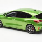 Ford Focus Mk5 ST Phase 2 Mean Green Otto 1:18 OT450 Resin - image 5 of 6