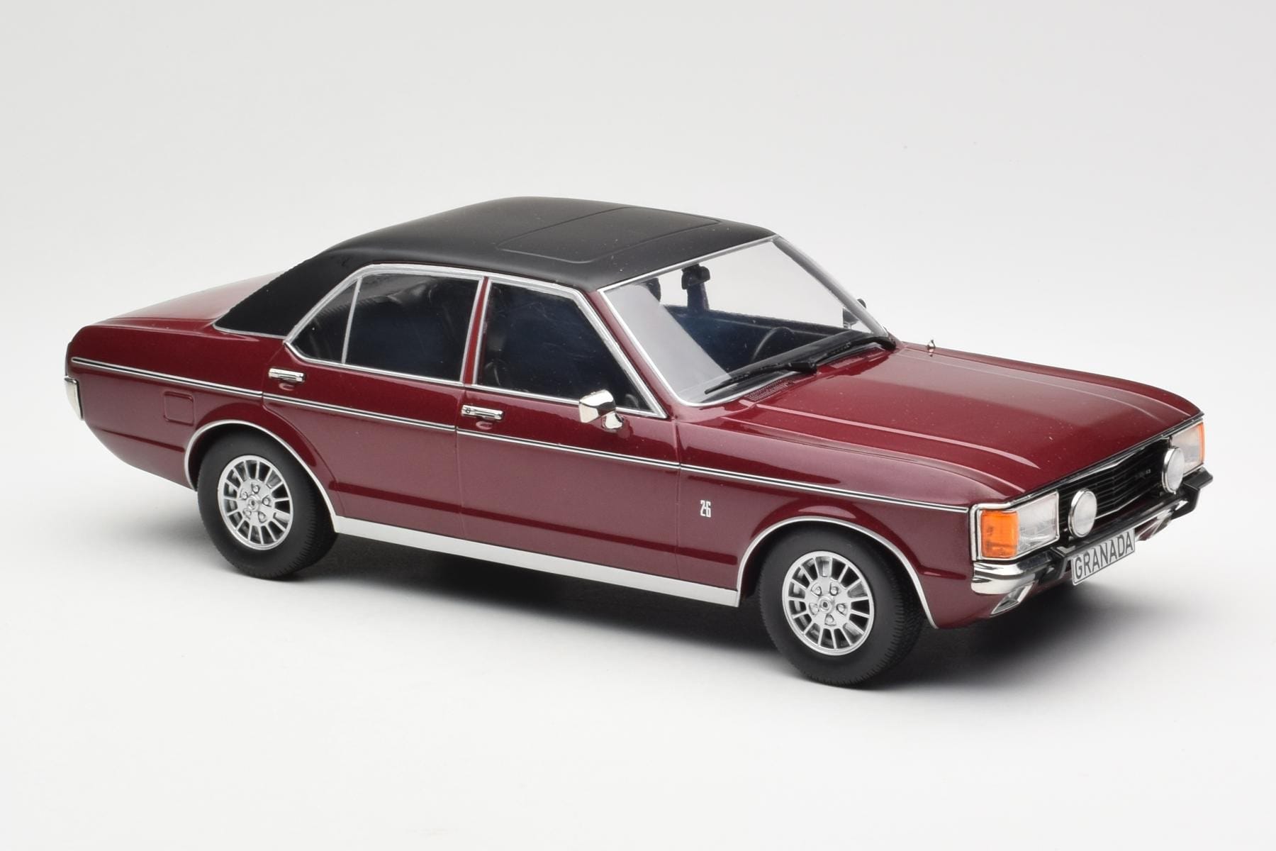 Ford Granada Mk1 Metallic Dark Red Matt Black MCG 1:18 MCG18393 Diecast - image 4 of 6