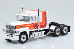 Ford LTL 9000 White Red Orange IXO 1:43 TR094 Diecast