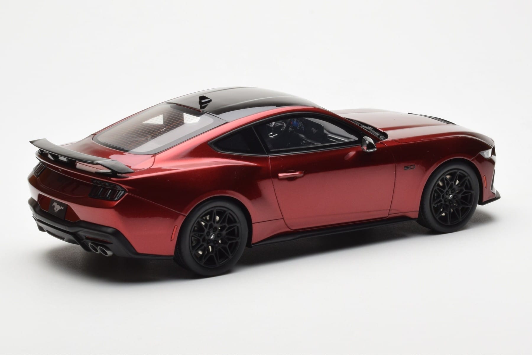 Ford Mustang GT S650 Rapid Red GT Spirit 1:18 GT433 Resin - image 2 of 6