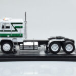 Freightliner FLA White Green IXO 1:43 TR149 Diecast - image 2 of 4