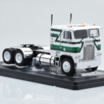 Freightliner FLA White Green IXO 1:43 TR149 Diecast - image 3 of 4