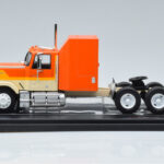 GMC General Orange IXO 1:43 TR129 Diecast - image 3 of 6