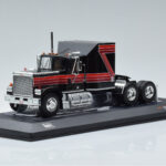 GMC General Red Black IXO 1:43 TR102 Diecast
