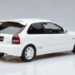 Honda Civic Type R EK9 White Otto 1:18 OT264 Resin - image 2 of 7