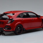 Honda Civic Type R GT FK8 Euro Spec Red Otto 1:18 OT890 Resin - image 2 of 6