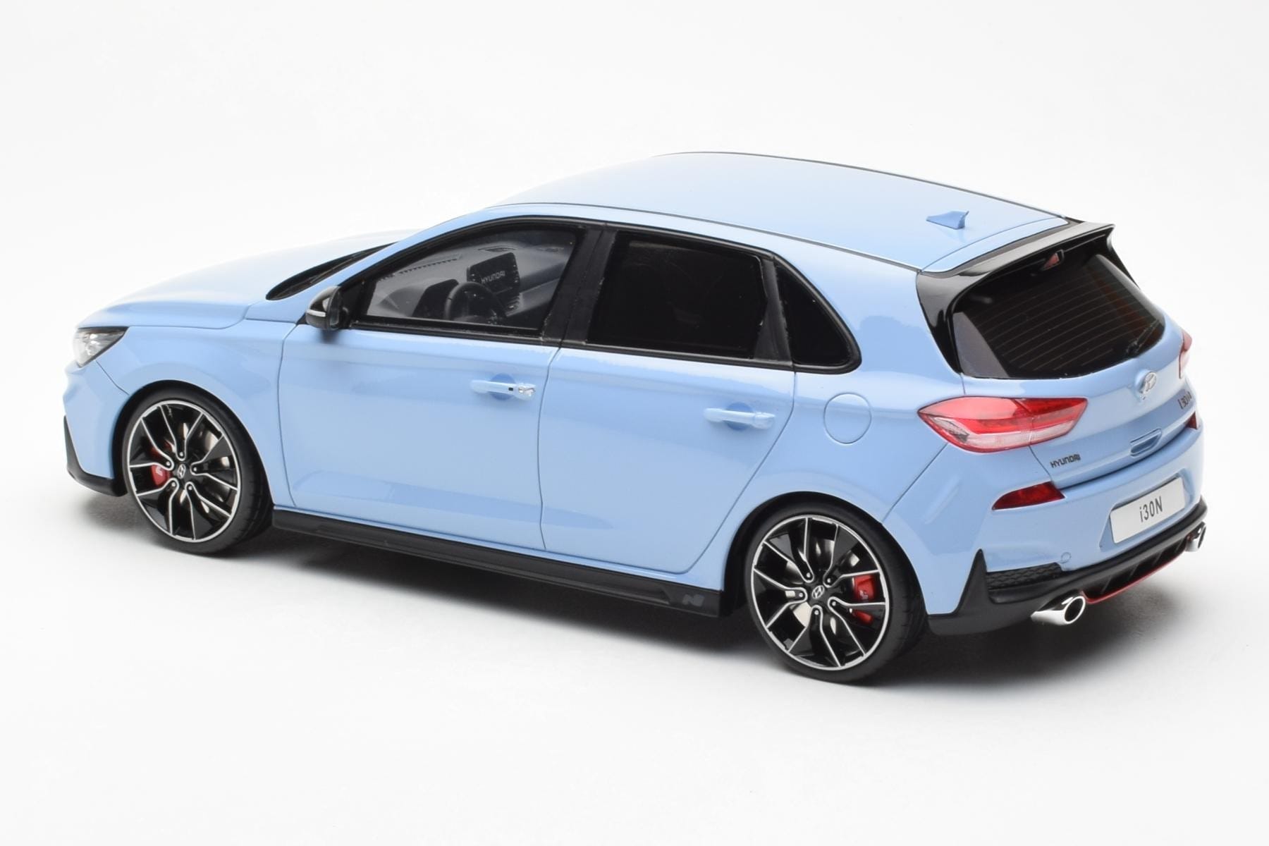 Hyundai i30 N Light Blue Otto 1:18 OT425 Resin - image 5 of 6